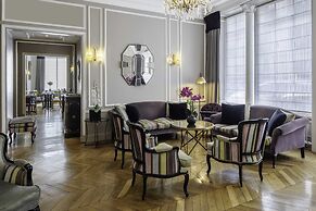 Hôtel Bradford Elysées – Astotel