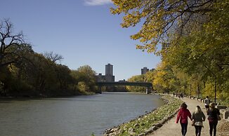 Delta Hotels by Marriott Winnipeg