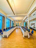 Hotel Le Dome