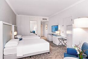 Beach Rotana