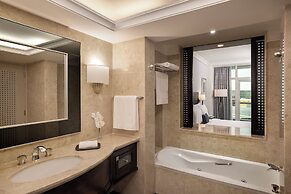Beach Rotana