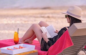 Beach Rotana