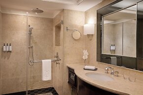 Beach Rotana