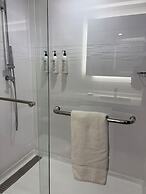 Delta Hotels by Marriott Indianapolis Airport