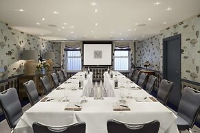 The Mandeville Hotel