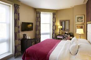 The Mandeville Hotel