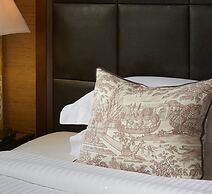 The Mandeville Hotel