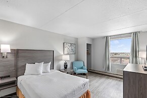 Emerald Hotel & Suites