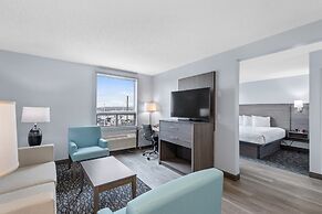 Emerald Hotel & Suites