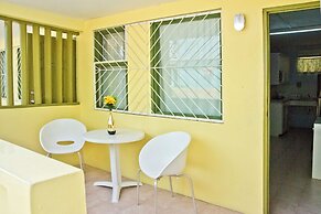 Dover Beach Hotel