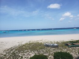 Dover Beach Hotel