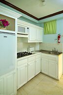 Dover Beach Hotel