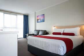 Admiralty Inn