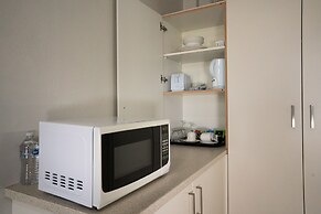 Admiralty Inn