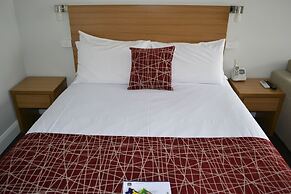 Admiralty Inn