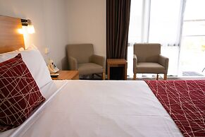 Admiralty Inn