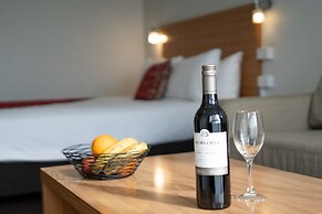 Admiralty Inn