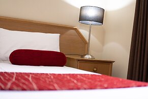 Admiralty Inn
