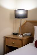 Admiralty Inn