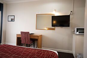 Admiralty Inn