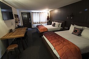 Campfire Hotel