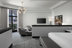 Hotel 43