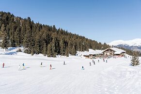 Lake Hôtel Courchevel 1850