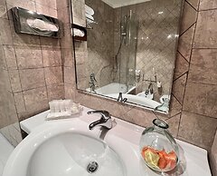Best Western Hotel City