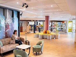 Mercure Paris Massy Gare TGV