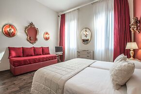 Amadeus Hotel