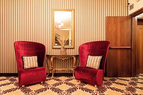 Amadeus Hotel