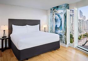 Radisson Blu Toronto Downtown