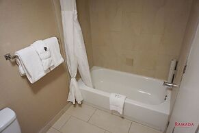 Ramada Hotel & Conference Center by Wyndham Kelowna