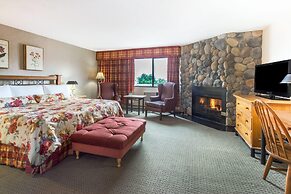 Ramada Hotel & Conference Center by Wyndham Kelowna