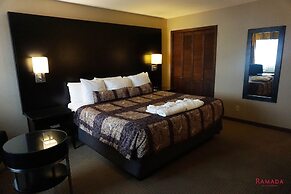 Ramada Hotel & Conference Center by Wyndham Kelowna