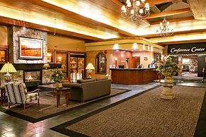 Ramada Hotel & Conference Center by Wyndham Kelowna