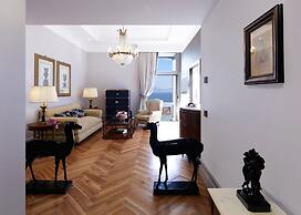 Grand Hotel Parkers
