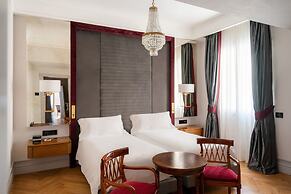 Grand Hotel Parkers