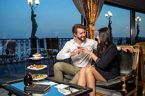 Grand Hotel Parkers
