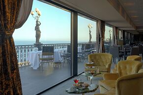Grand Hotel Parkers