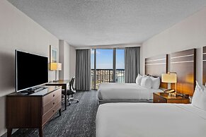DoubleTree by Hilton Atlantic Beach Oceanfront