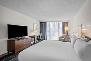 DoubleTree by Hilton Atlantic Beach Oceanfront