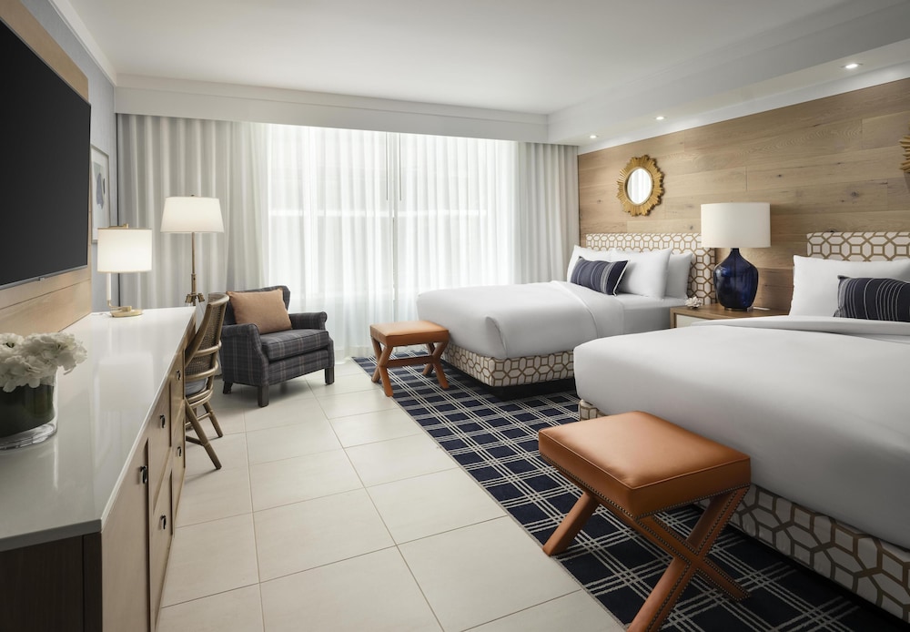 Hotel del Coronado, Curio Collection by Hilton