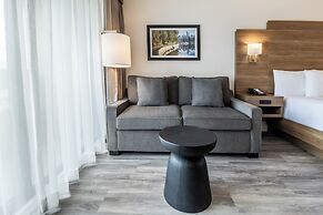 Atrium Hotel Vancouver