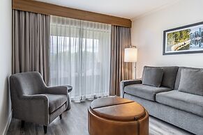 Atrium Hotel Vancouver