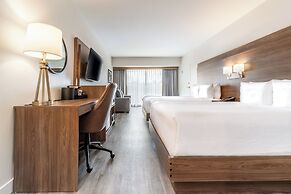 Atrium Hotel Vancouver