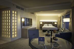 DoubleTree by Hilton Hotel Cairns