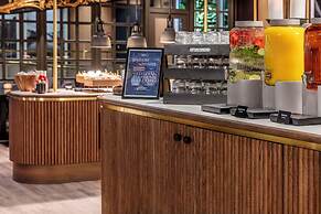 Radisson Blu Royal Garden Hotel