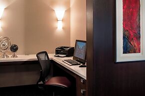 Sheraton Cavalier Calgary Hotel