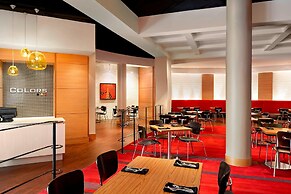Sheraton Cavalier Calgary Hotel